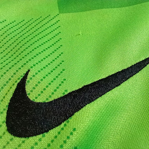 Galatasaray Istanbul Nike Football Shirt Size L Goalkeeper
