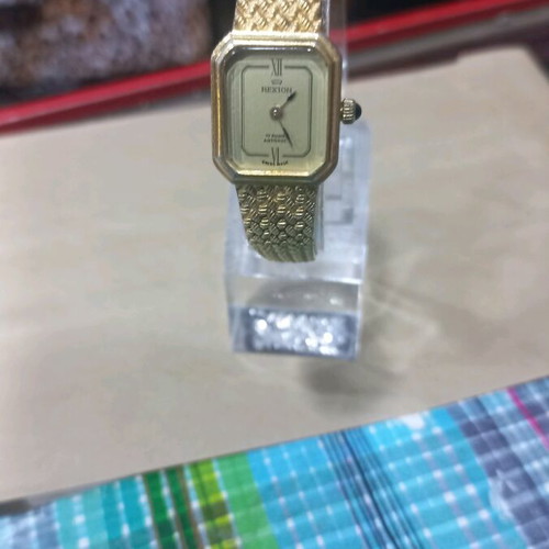 Rexton Vintage women's watch gold plated like new