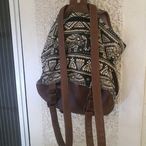 Backpack ethnic brown like new