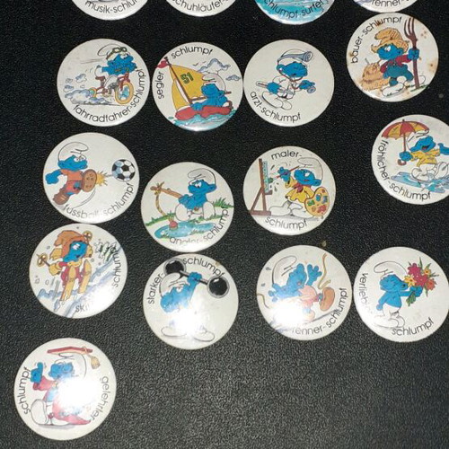 Smurfs pin collection, 20 large pins, German set, 1983