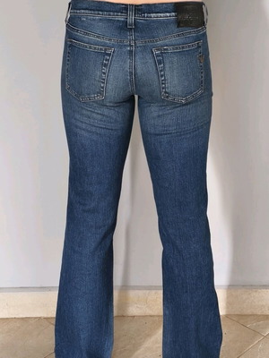 Armani Jeans καμπάνα τζιν σαν καινούργιο, μπλε