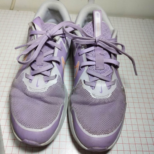 Nike lilac-white athletic shoes like new, size 37.5