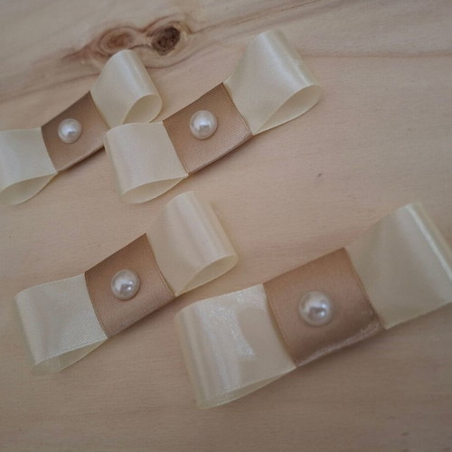 Satin bows with pearl for wedding favors, pack of 50