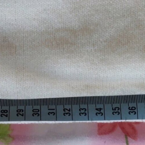 Children's hat like new, white knit with snowflake design
