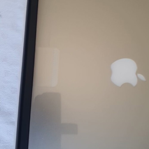 MacBook Air new, Intel Core i5, 8GB RAM, 128GB SSD, macOS