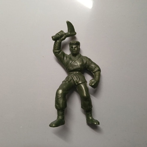 GUTS G.U.T.S. El Greco Microdynami Figure #22 used