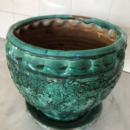 Green ceramic flowerpot Attica like new, glazed with embossed texture Ø23
