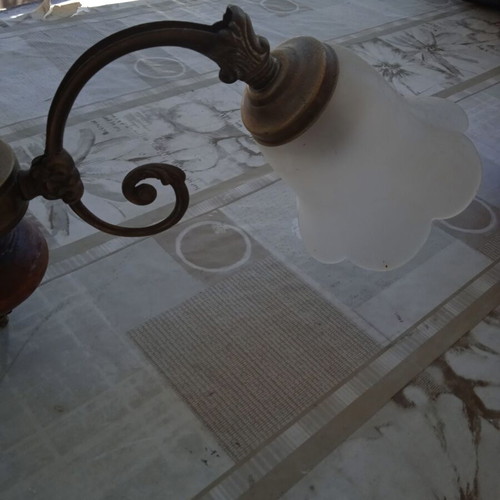 Ceiling light with three lamps used