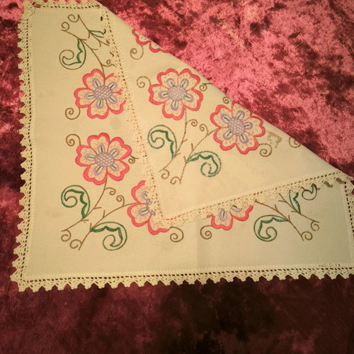 Handmade embroidered needlework with dimensions 38x35 cm