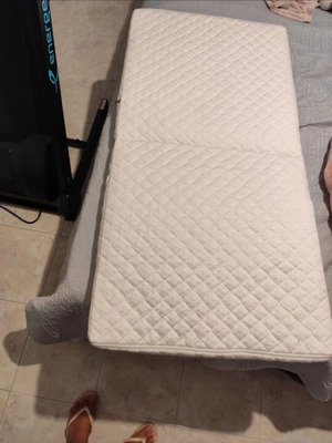 Baby crib mattress, very good condition
