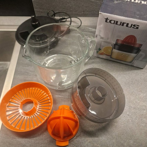 Taurus Citrus Glass Citrus Juicer 30 W like new, black/orange