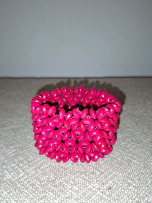 Fuchsia wrist bracelet like new with wooden beads