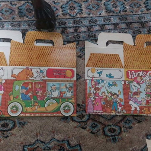Wendy's boxes rare, pack of 80, like new