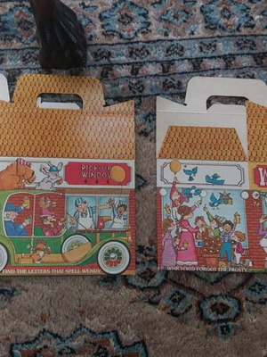 Wendy's boxes rare, pack of 80, like new