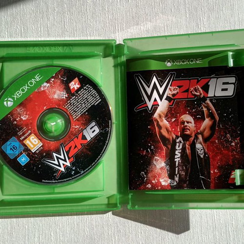W2K16 Xbox One like new