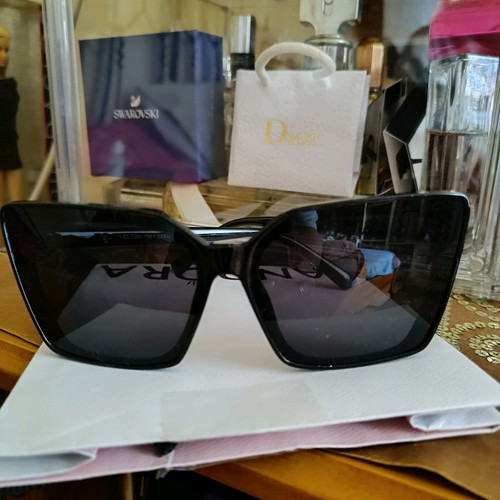 El Gio sunglasses used, black without damage