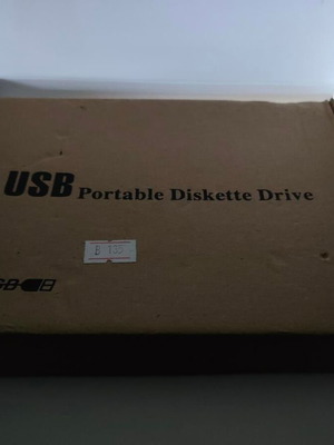 External 3.5 Inch Floppy Disk USB Drive like new