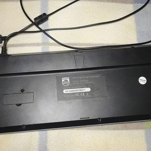 Phillips keyboard like new for computer