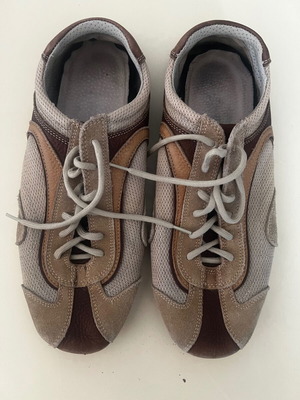 Charalas leather sneakers used, size 42, beige brown