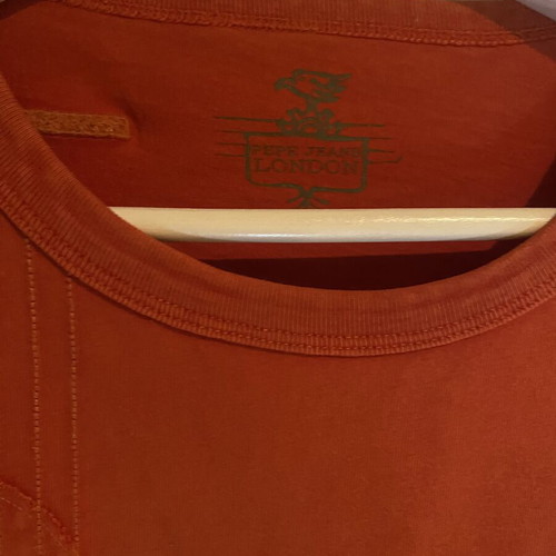 Pepe Jeans XXL T Shirt like new, red
