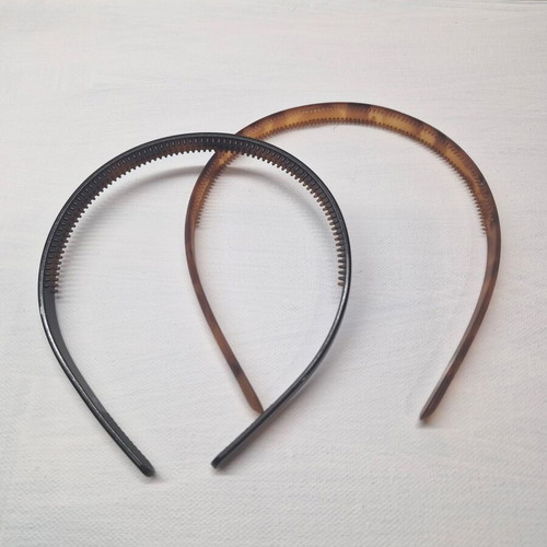 Hairbands like new, set of 2, brown and tortoiseshell
