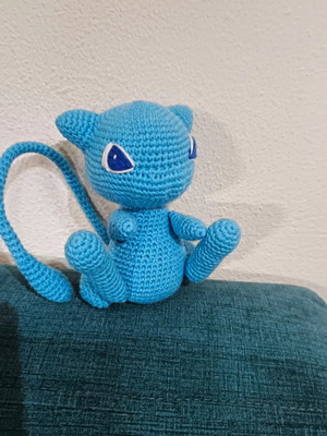 Mew doll handmade knitted Pokémon Shiny new
