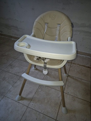 Chipolino Rio 2 in 1 high chairs like new with adjustable height