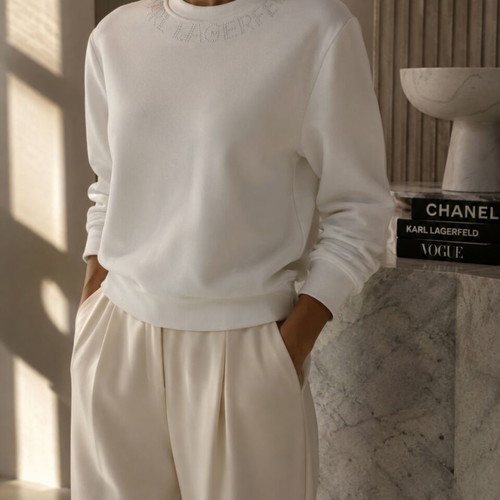 Karl Lagerfeld white sweatshirt with strass logo like new – Small/M
