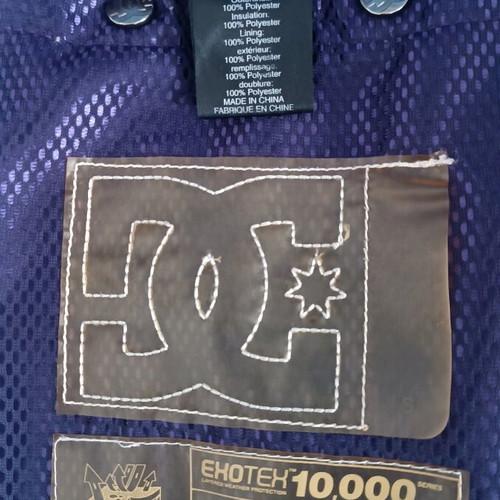 DC shoes snowboard jacket like new, size M