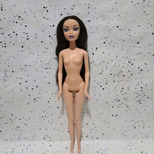 My Scene Shopping Spree Nolee doll used with flaws
