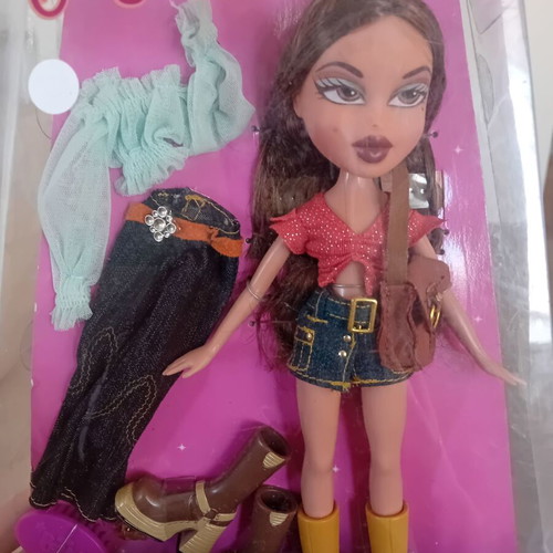 Bratz Yasmin doll 2002 vintage, new in box