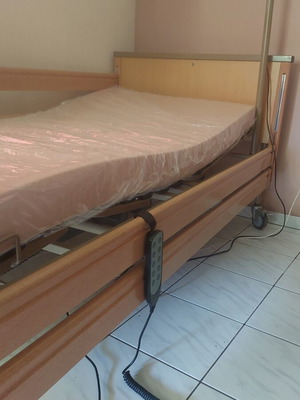 Hospital bed new with adjustable mattress and multiple functions