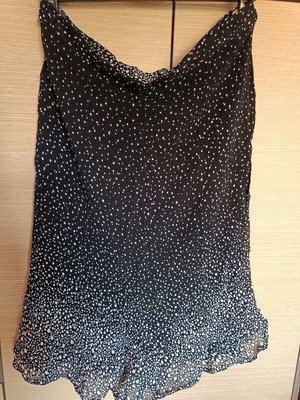 Vintage gloss skirt like new, size M/L
