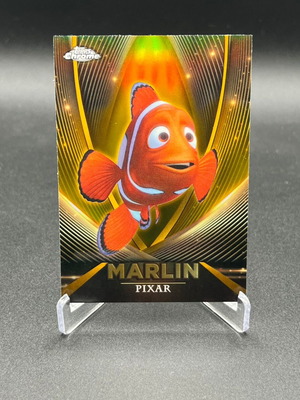 2025 Topps Chrome Pixar Gold Marlin κάρτα καινούργια