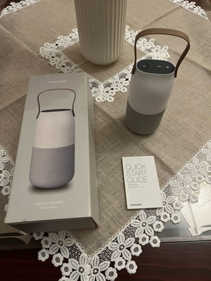 Samsung Bottle Design EO-SG710 wireless LED speaker used