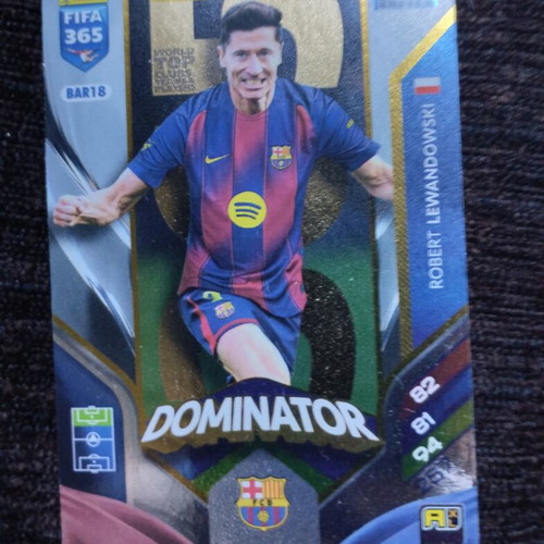 Panini FIFA 365 Adrenalyn XL 2026 Robert Lewandowski collectible card like new