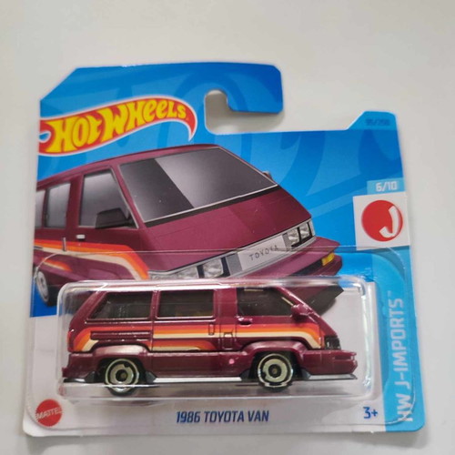Toyota Van 1986 Hot Wheels 1:64 scale new