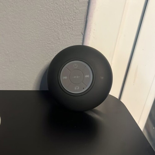 Bluetooth speaker new with suction cup portable