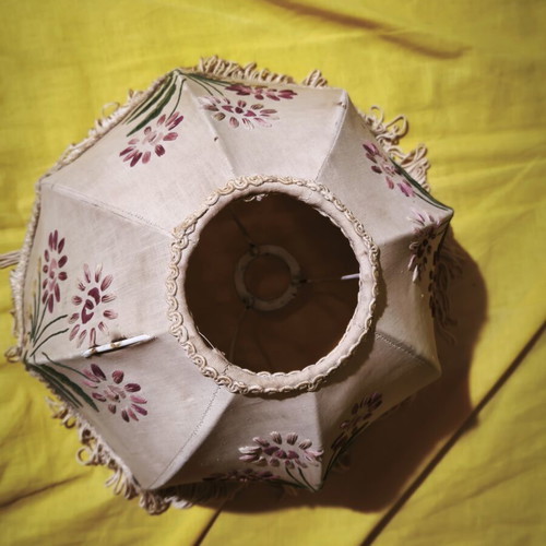 Vintage lampshade 25x20 used