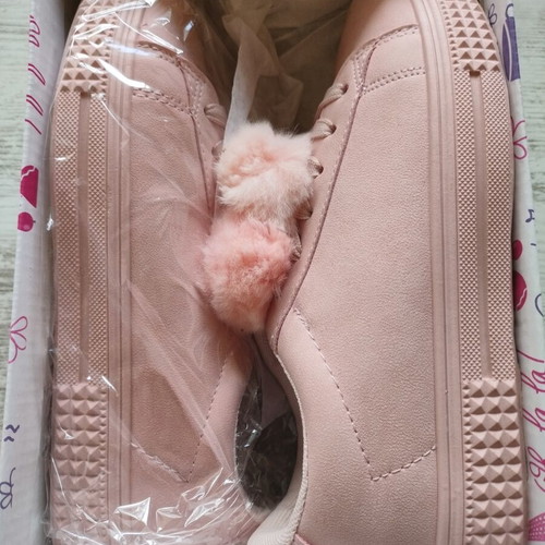 Women's pink shoes with pom-poms new Made In Italia