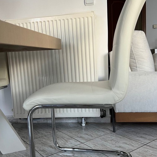 Dining chair used, 2 years old, excellent condition