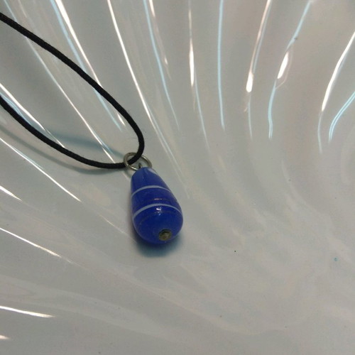 Handmade glass pendant blue bead 2.5cm teardrop shape with white stripe like new