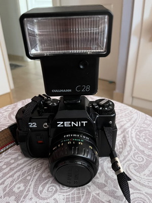 Zenit 122 Vintage Camera Set like new with Lens, Flash, and Bag