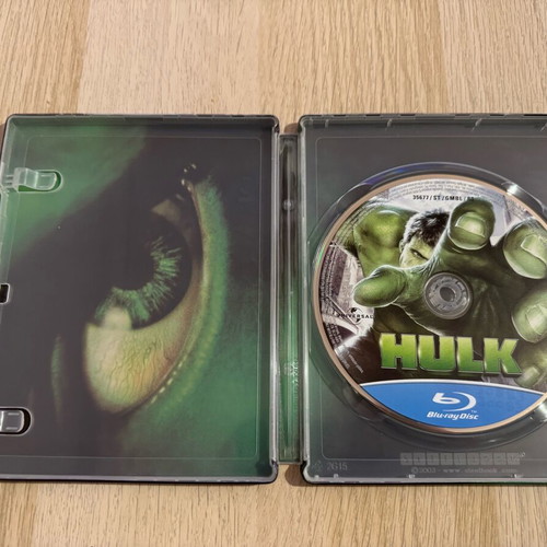 Marvel Hulk Blu-ray Steelbook like new with subtitles