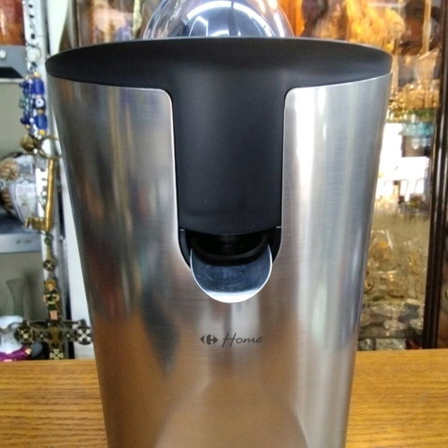 Electric juicer 100W new for all uses