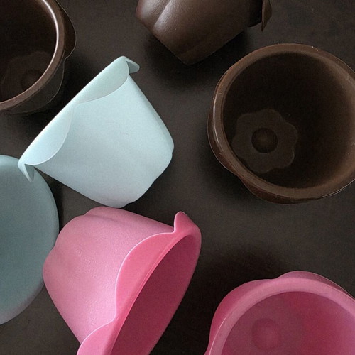 Silicone baking molds pack of 11 in 3 colors, like new