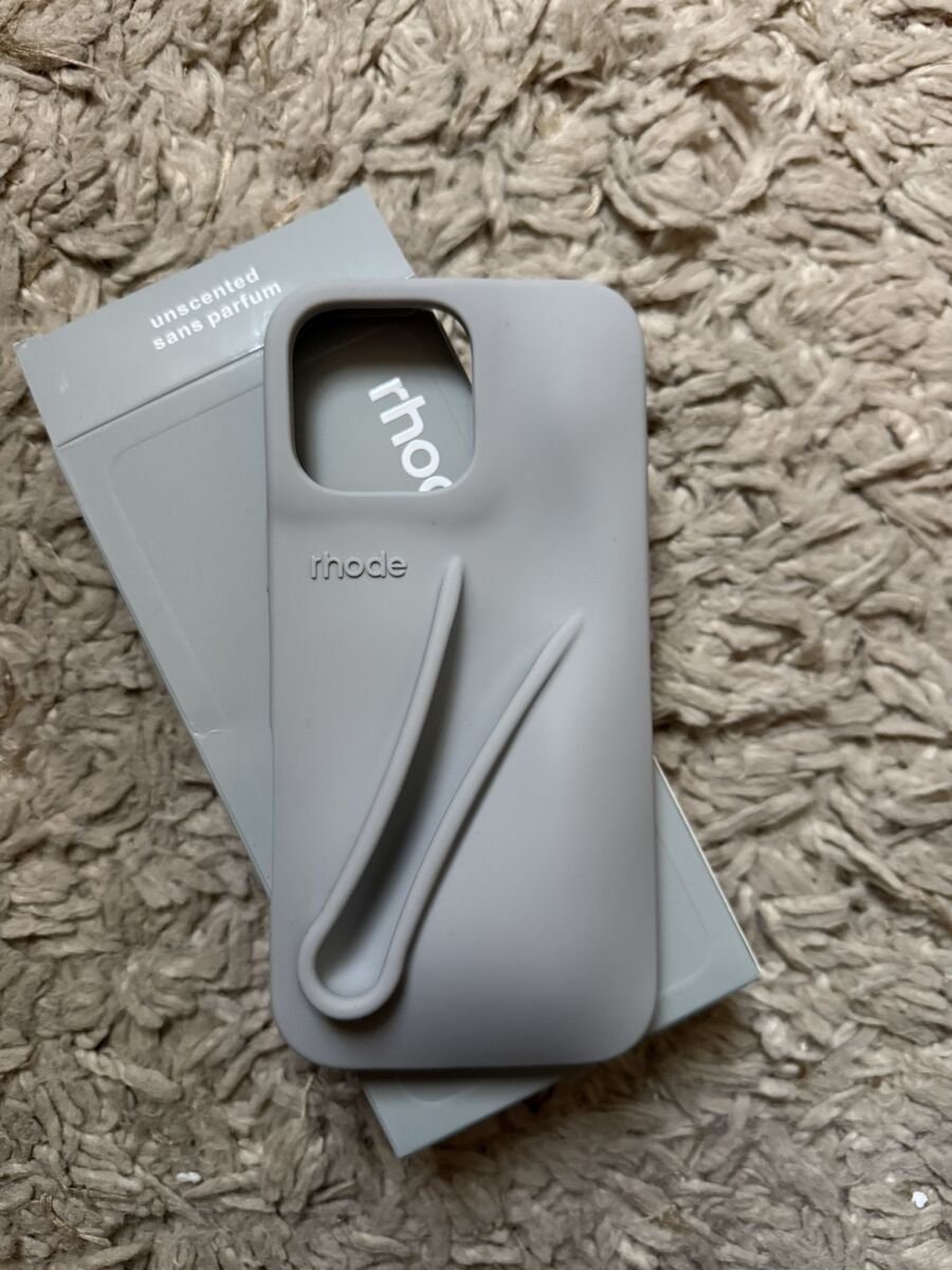 Rhode iPhone 16 Pro Max case new - € 25,00 - Vendora.cy
