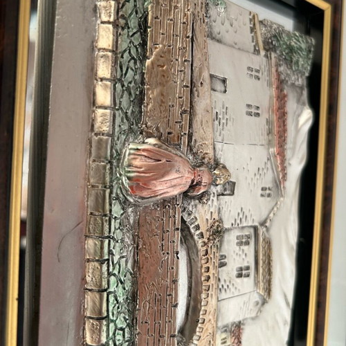 Mirror frame with embossed central design new