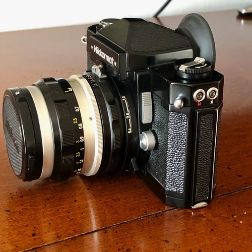 Nikon FTN SLR film camera like new with Nikkor-H 50mm f/2 lens