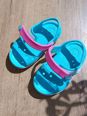 Crocs size 20-21 like new, very good condition